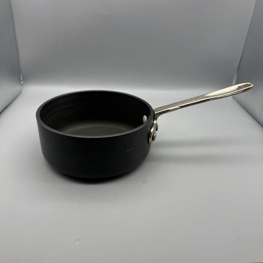 Commercial Aluminum Cookware Co 1 Qt Saucepan #5001 Lid #305 USA Vintage Pot